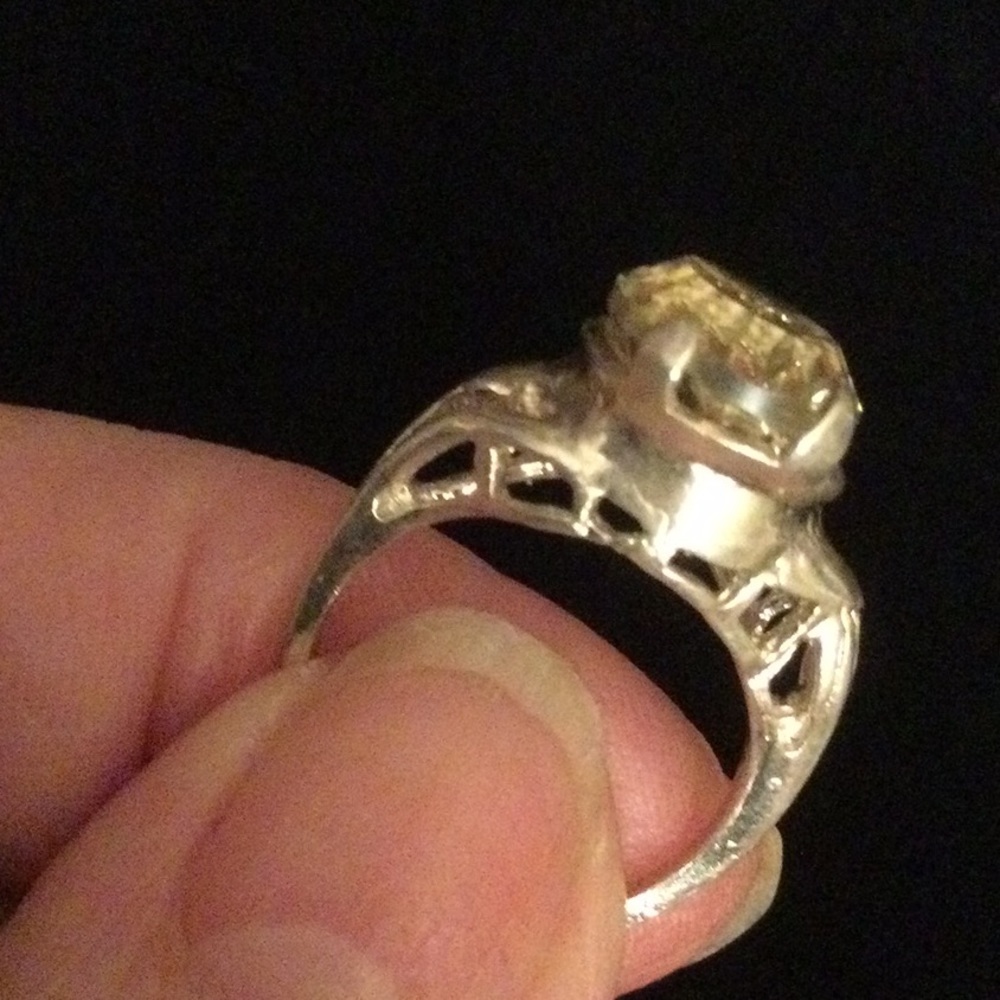 Genuine Concave Cut Citrine Ring - Picture 9 of 13